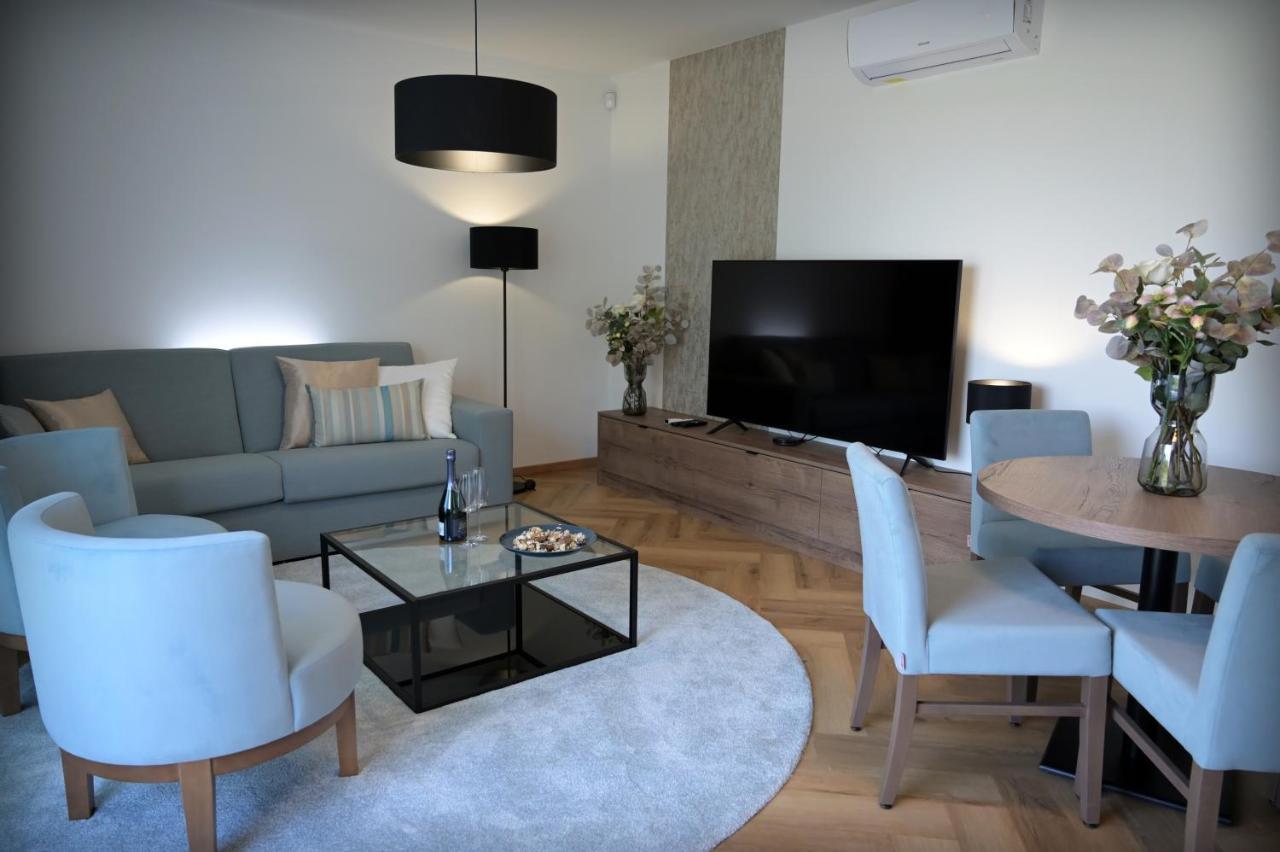 Apartman Golfballs Sajdikove Humence Bagian luar foto